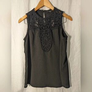 Halogen black sleeveless blouse with lace detail, women's size extra small T9
